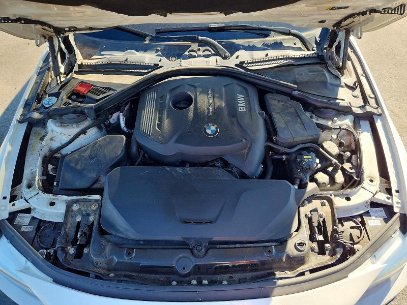Снимка 11 от търг – 2017 BMW 430I с VIN WBA4F7C55HG786412