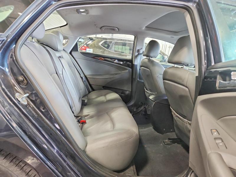 Photo 10 from auction – 2014 HYUNDAI SONATA with VIN 5NPEC4AC3EH913505
