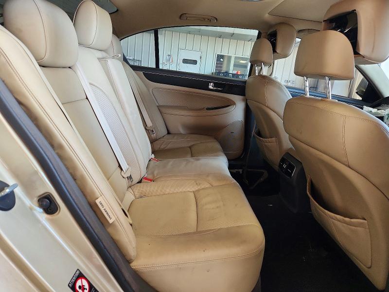 Photo 10 from auction – 2011 HYUNDAI GENESIS with VIN KMHGC4DF2BU129134