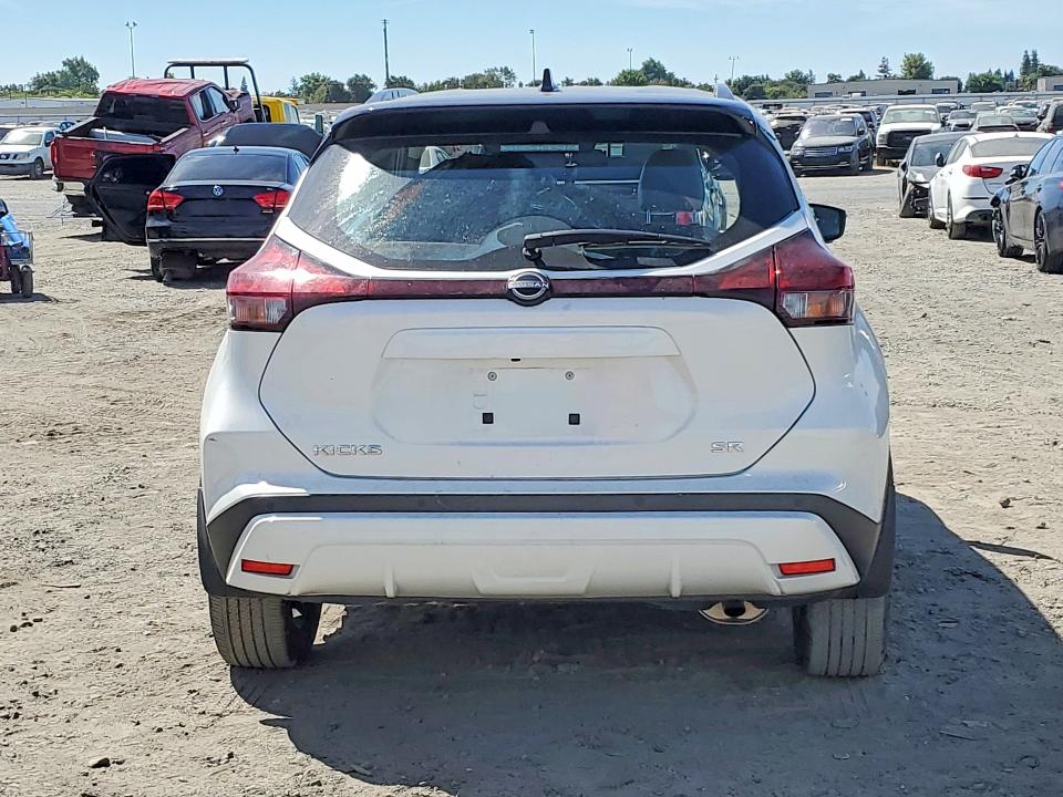 Photo 6 from auction – 2023 NISSAN KICKS with VIN 3N1CP5DV2PL489786