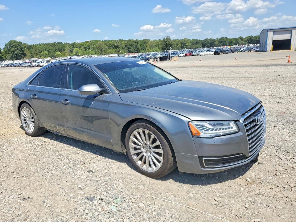 Photo 4 from auction – 2015 AUDI A8 with VIN WAUJ2AFD2FN037297