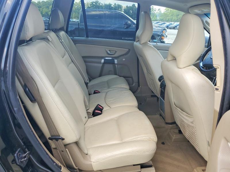 Photo 11 from auction – 2013 VOLVO XC90 with VIN YV4952CZ6D1670079