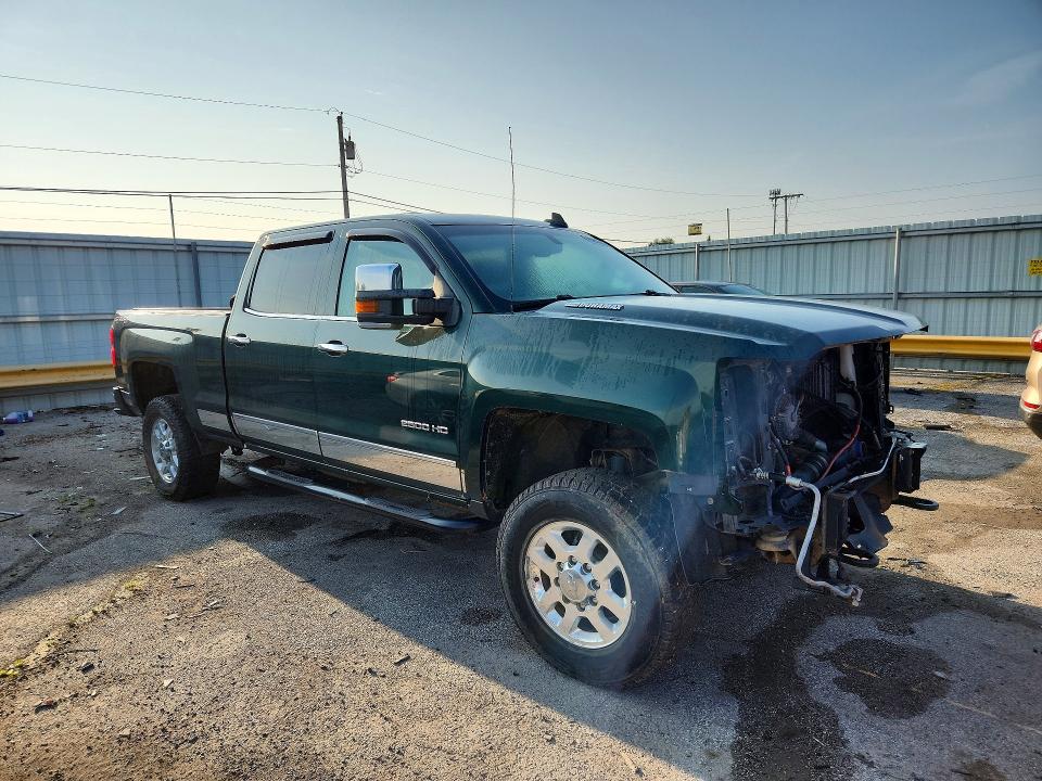 Photo 4 from auction – 2015 CHEVROLET SILVERADO with VIN 1GC1KWE88FF654346