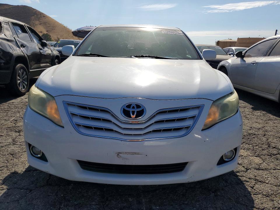 Photo 5 from auction – 2011 TOYOTA CAMRY with VIN 4T1BK3EK1BU629627