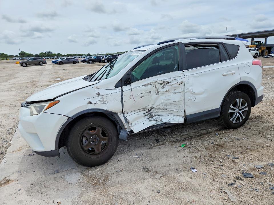 Photo 1 from auction – 2018 TOYOTA RAV4 with VIN JTMZFREV3JJ164501