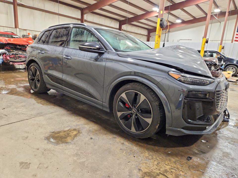 Photo 4 from auction – 2025 AUDI SQ6 E-TRON with VIN WA135BGF5SA031322