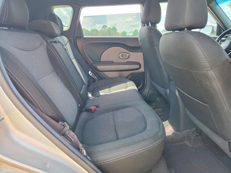 Foto 10 de la subasta – 2017 KIA SOUL con VIN KNDJP3A52H7462106
