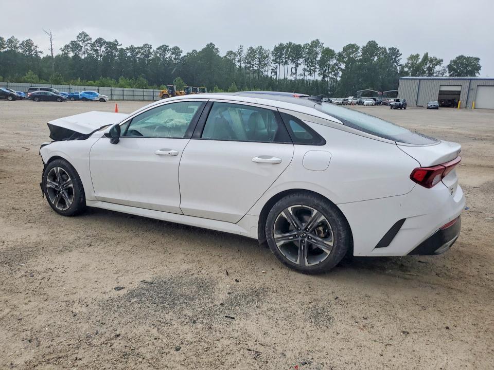 Photo 2 from auction – 2021 KIA K5 with VIN 5XXG34J29MG035122