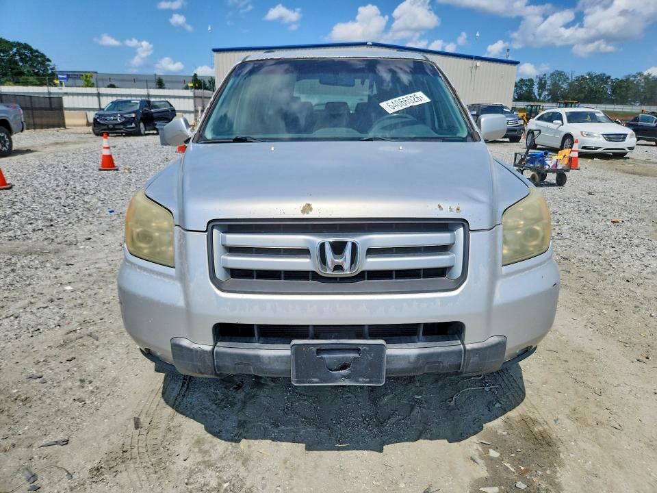 Photo 5 from auction – 2006 HONDA PILOT with VIN 5FNYF18406B001495