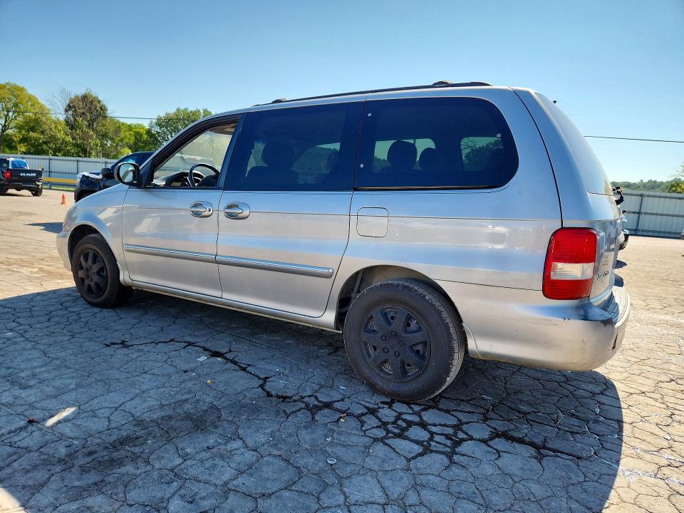 Photo 2 from auction – 2005 KIA SEDONA with VIN KNDUP132356711955