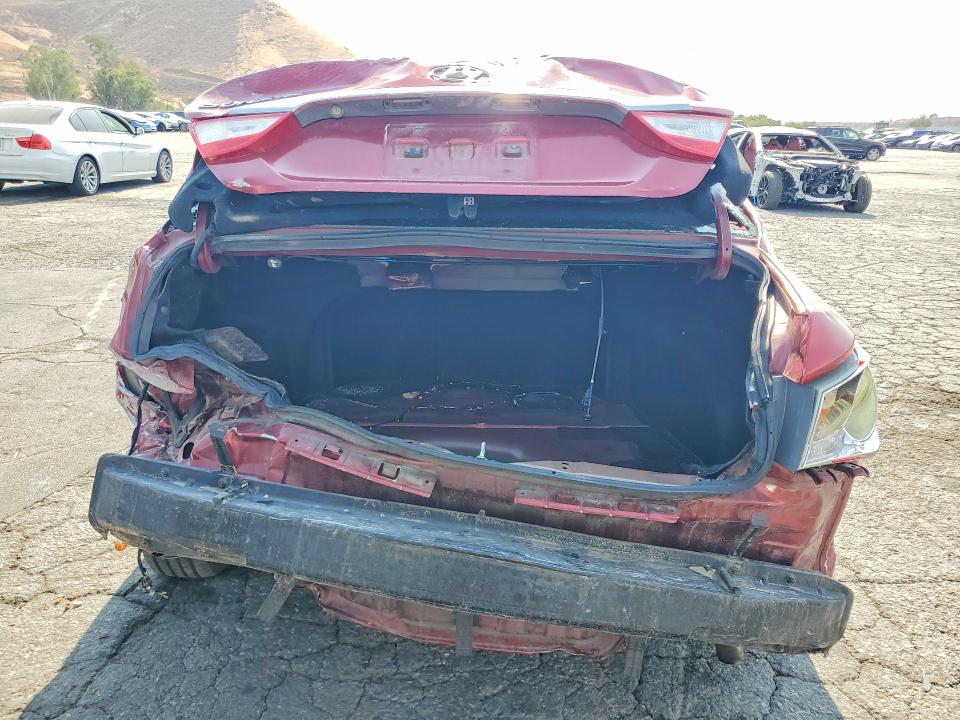 Photo 6 from auction – 2011 HYUNDAI SONATA with VIN 5NPEB4AC8BH245201