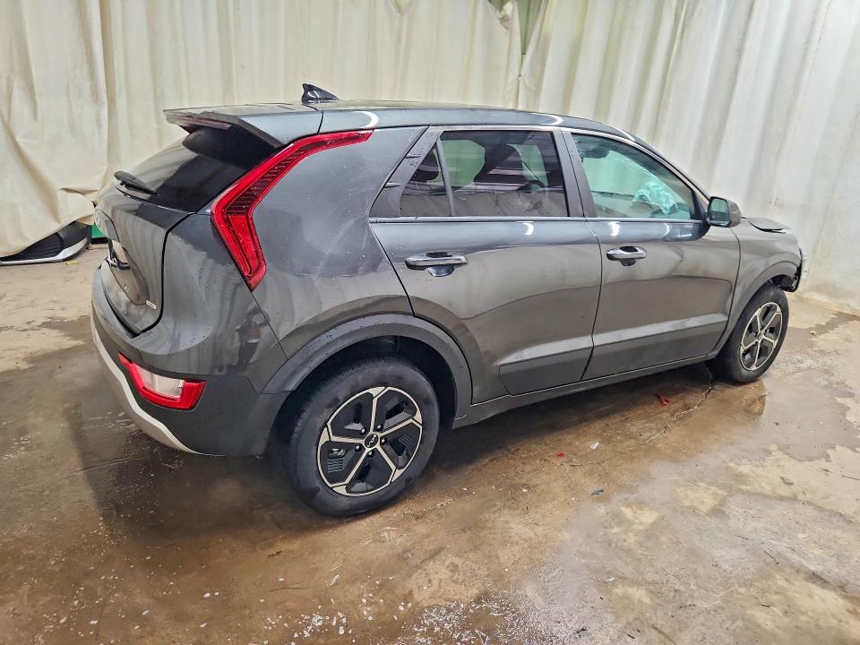 Foto 3 de la subasta – 2026 KIA NIRO con VIN KNDCP3LE4T5356735