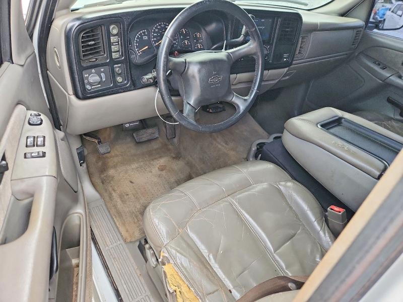 Photo 8 from auction – 2002 CHEVROLET SILVERADO with VIN 2GCEK19T721362689