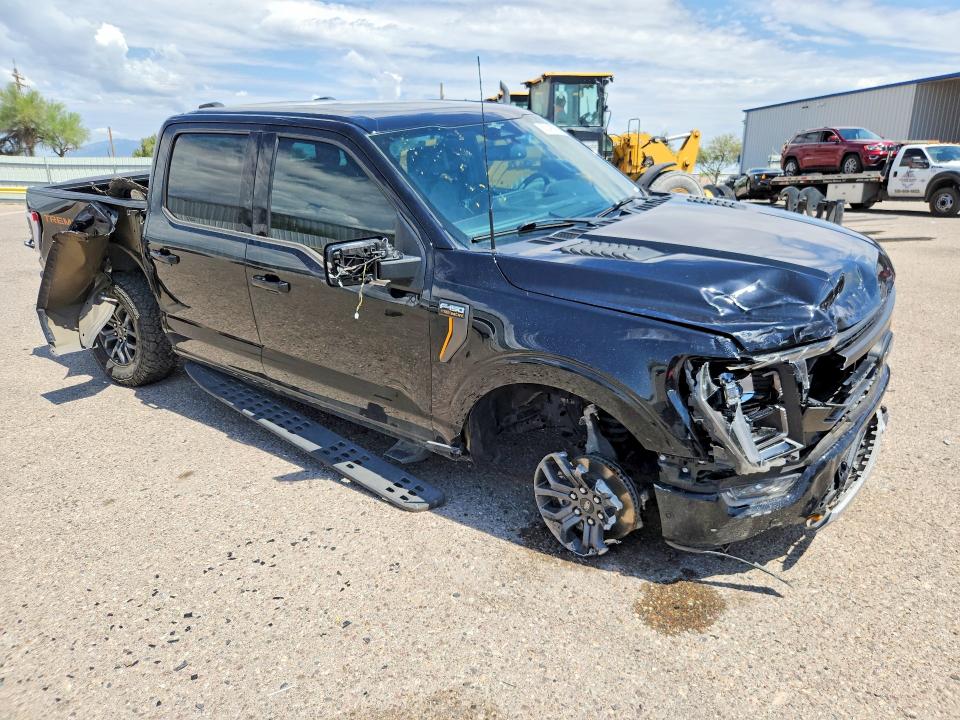 Photo 4 from auction – 2023 FORD F150 with VIN 1FTEW1E81PFB85000