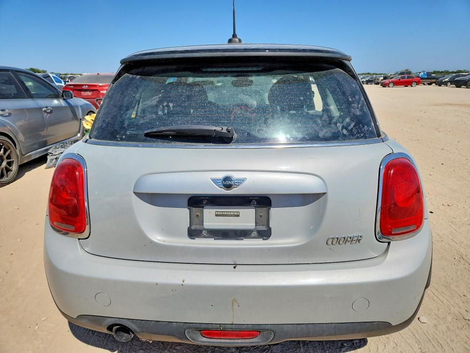 Photo 6 from auction – 2015 MINI COOPER with VIN WMWXM5C52FT942028