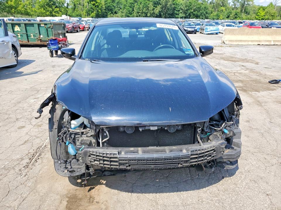 Photo 5 from auction – 2015 HONDA ACCORD with VIN 1HGCR2E52FA117473