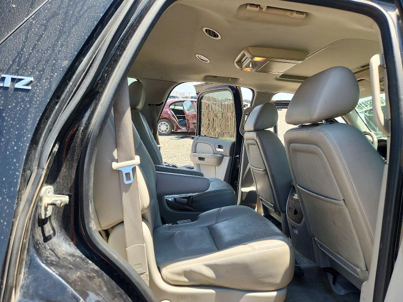 Photo 11 from auction – 2011 CHEVROLET TAHOE with VIN 1GNSCCE04BR354944