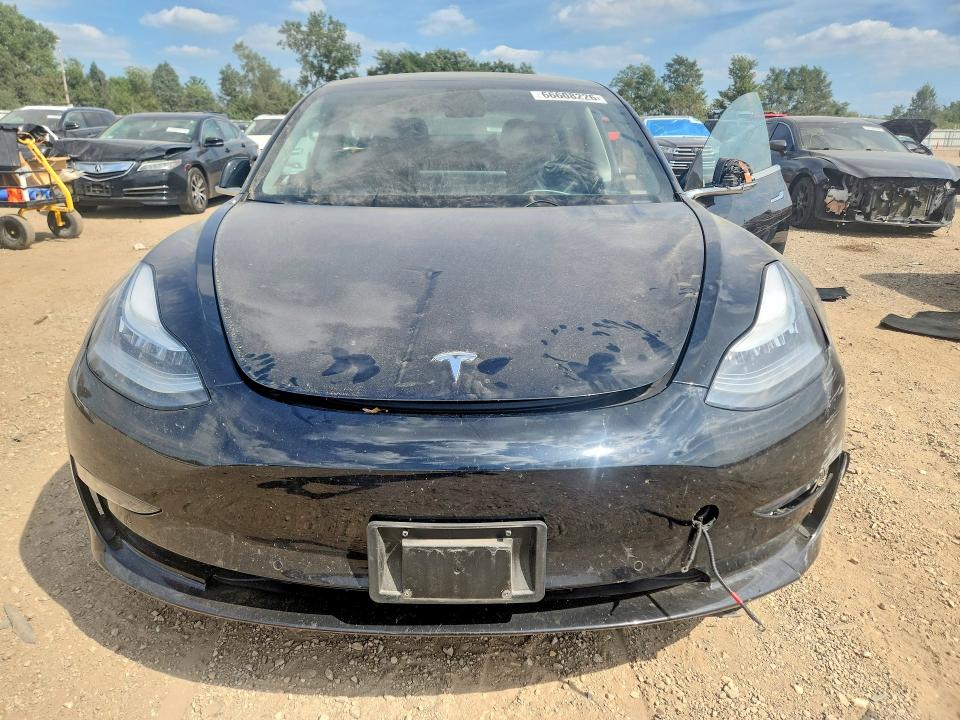 Zdjęcie 5 z aukcji – 2019 TESLA MODEL 3 z VIN 5YJ3E1EB8KF451308