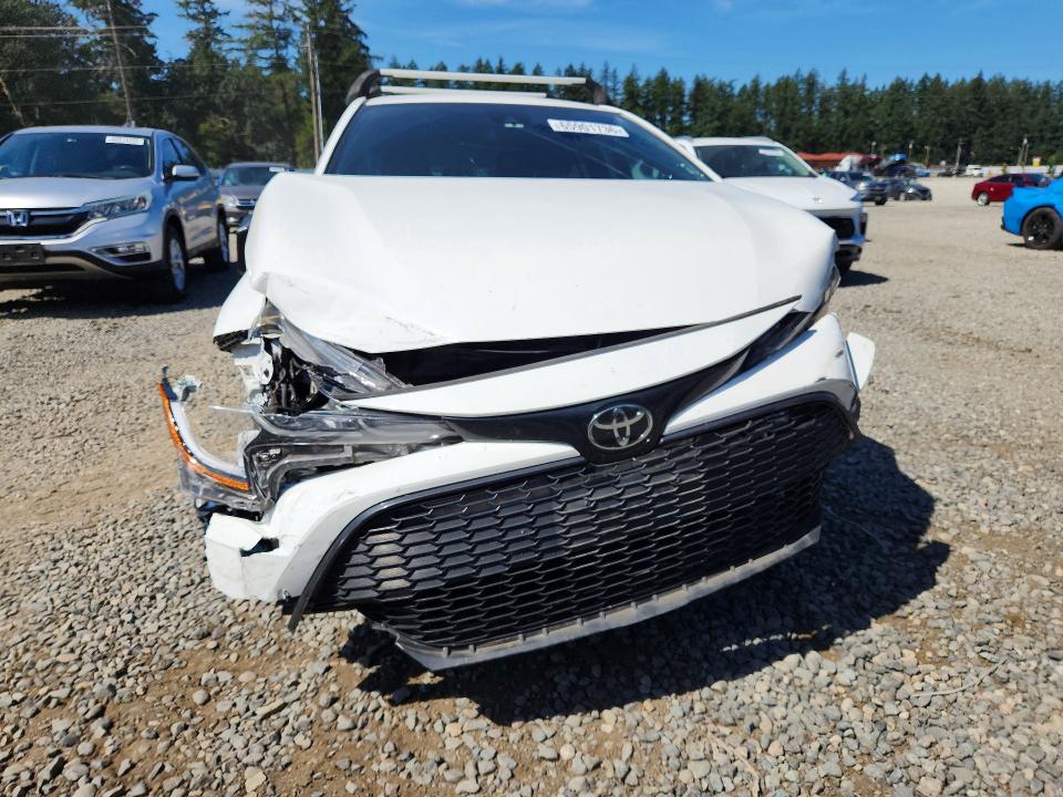 Photo 5 from auction – 2021 TOYOTA COROLLA HATCHBACK with VIN JTND4MBE5M3106336
