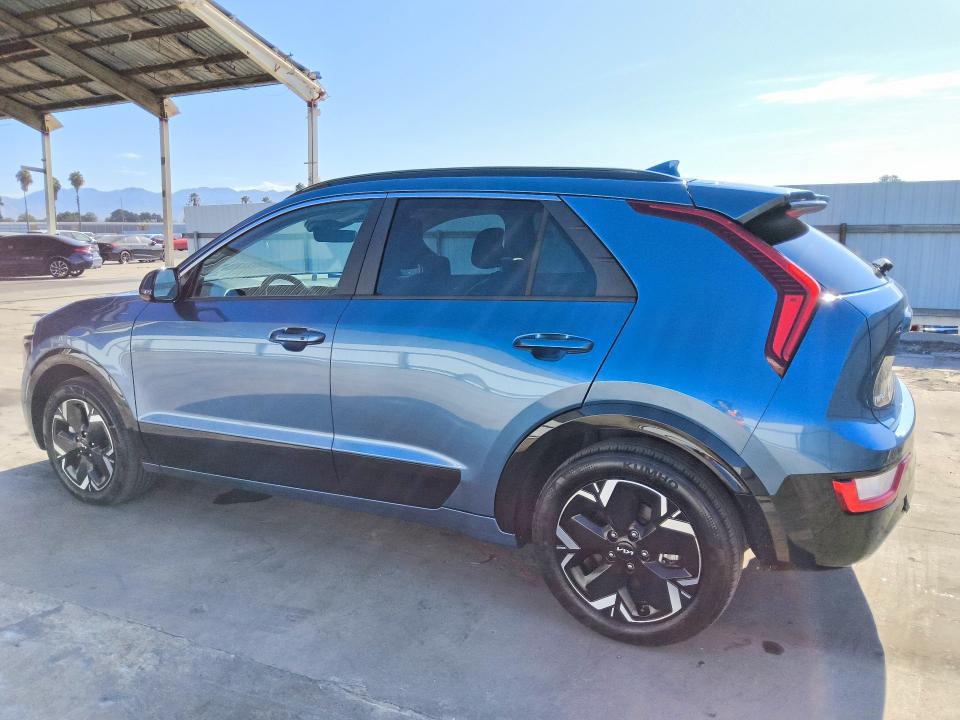 Photo 2 from auction – 2024 KIA NIRO with VIN KNDCR3L13R5115944