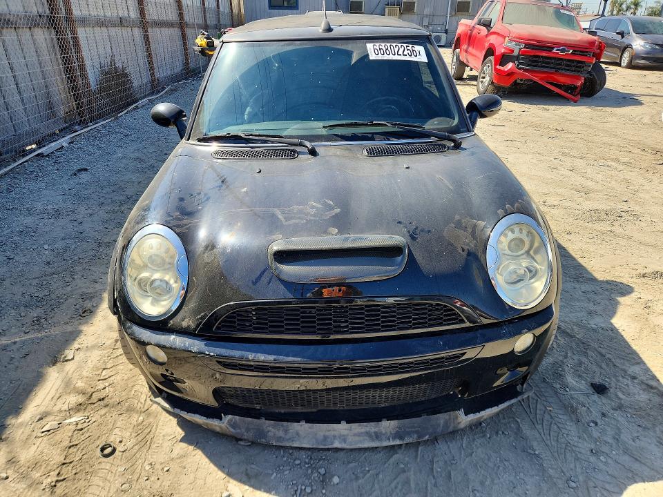 Photo 5 from auction – 2005 MINI COOPER with VIN WMWRH33485TF80815