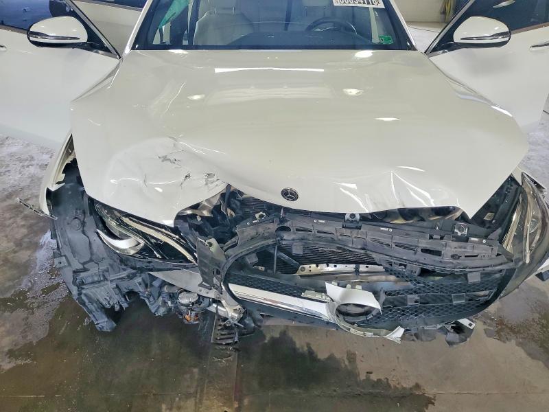 Photo 11 from auction – 2018 MERCEDES-BENZ E with VIN WDDZF4JB0JA332342