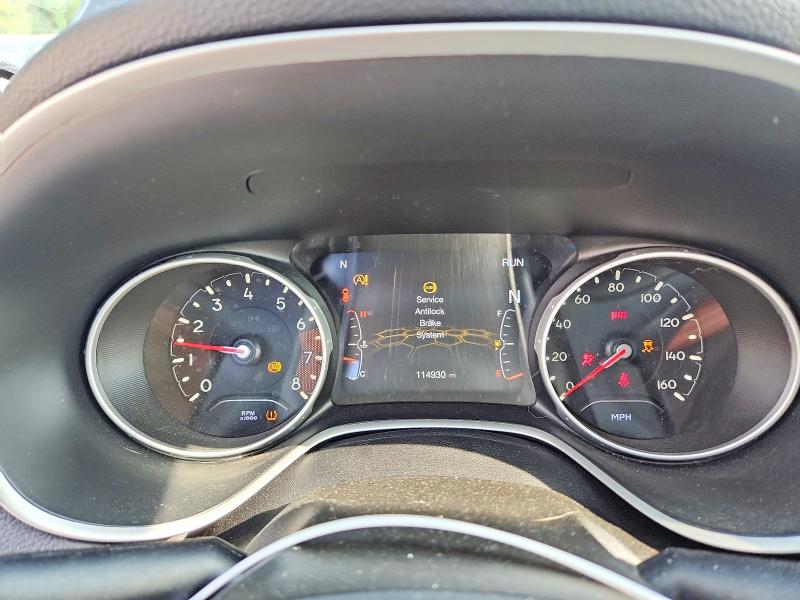 Photo 9 from auction – 2019 JEEP COMPASS with VIN 3C4NJDBB0KT850869