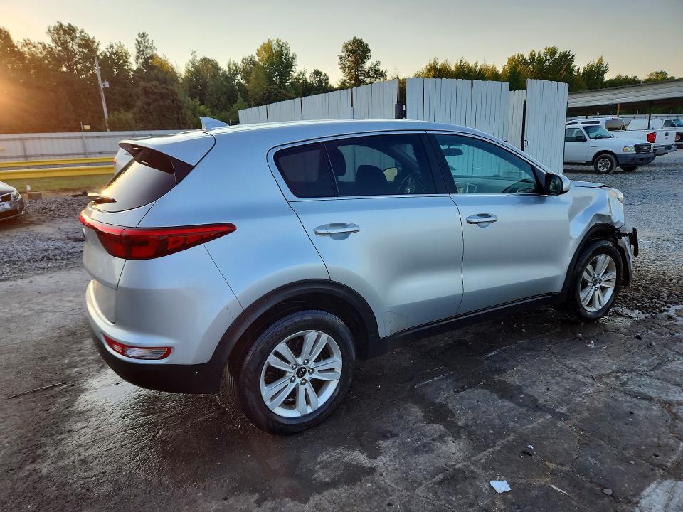 Photo 3 from auction – 2017 KIA SPORTAGE with VIN KNDPM3AC3H7106104