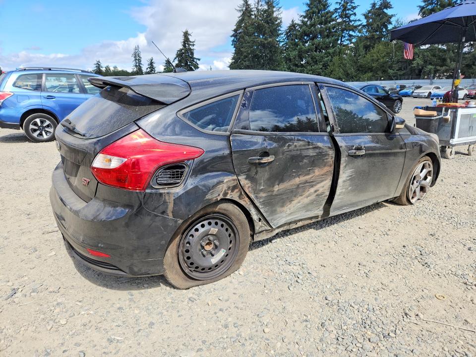 Снимка 3 от търг – 2013 FORD FOCUS с VIN 1FADP3L96DL165666