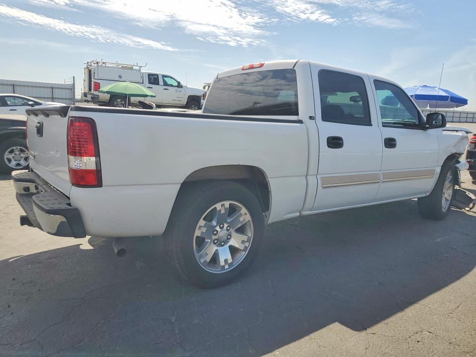 Photo 3 from auction – 2007 CHEVROLET SILVERADO with VIN 2GCEC13V471154204