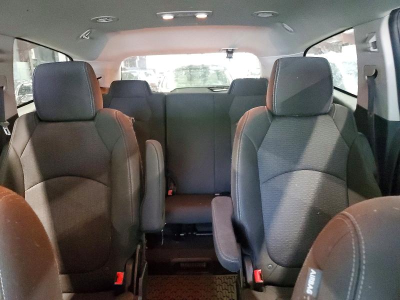 Photo 10 from auction – 2017 CHEVROLET TRAVERSE with VIN 1GNKVGKD8HJ215982