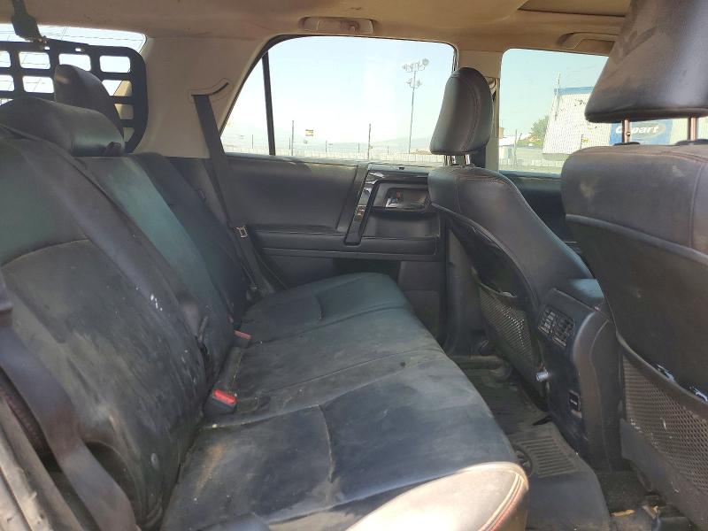 Photo 11 from auction – 2018 TOYOTA 4RUNNER with VIN JTEBU5JR3J5536075
