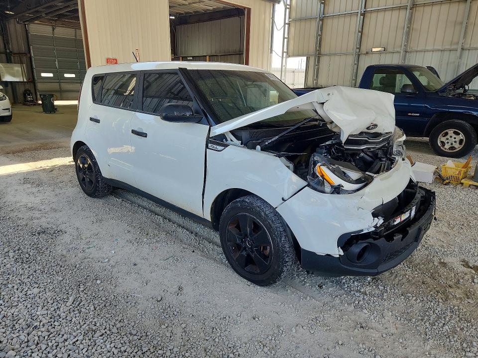 Photo 4 from auction – 2019 KIA SOUL with VIN KNDJN2A22K7694430