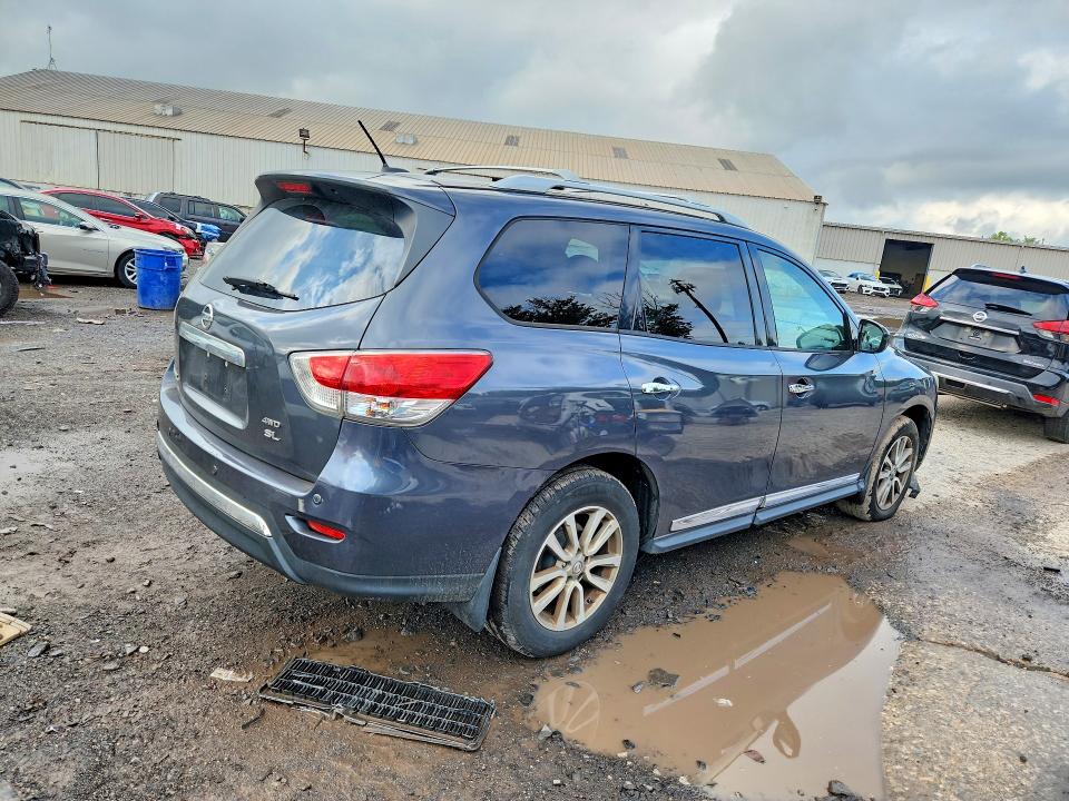 Photo 3 from auction – 2013 NISSAN PATHFINDER with VIN 5N1AR2MM9DC616251