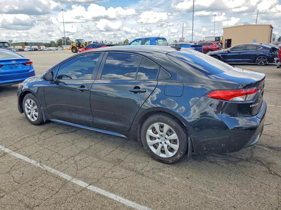 Photo 2 from auction – 2021 TOYOTA COROLLA with VIN JTDEPMAE0MJ172919