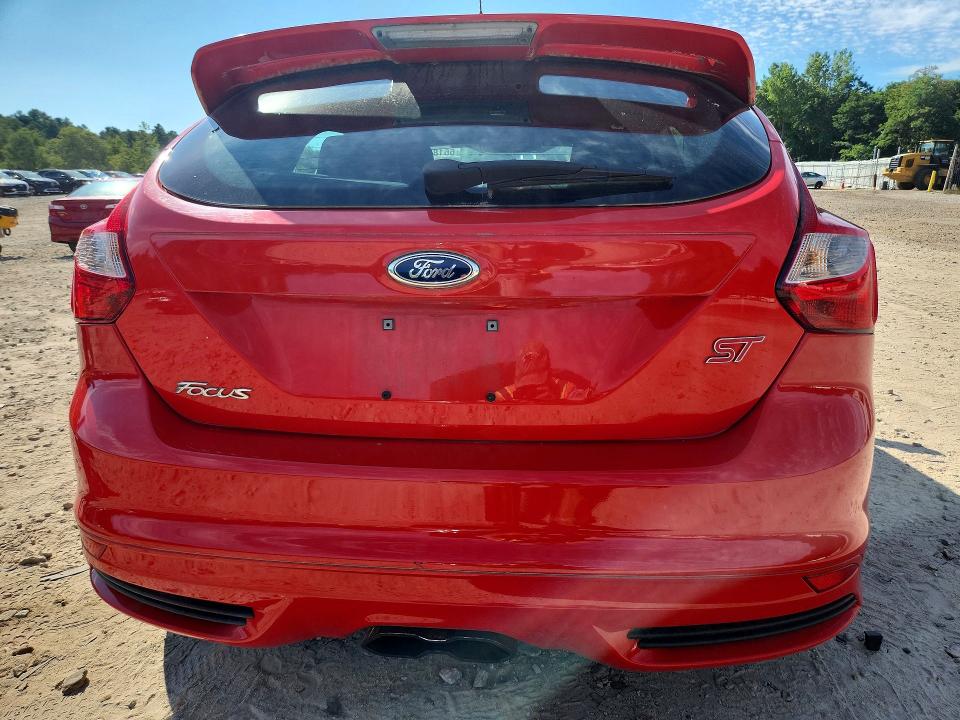 Photo 6 from auction – 2014 FORD FOCUS with VIN 1FADP3L92EL125215