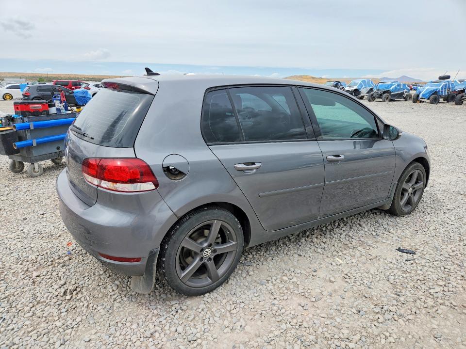 Photo 3 from auction – 2013 VOLKSWAGEN GOLF with VIN WVWDB7AJ9DW028653