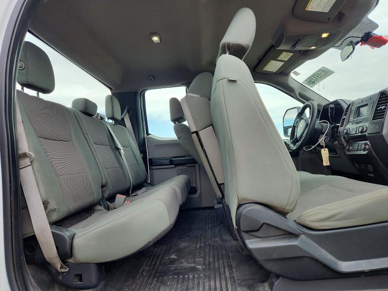 Photo 10 from auction – 2017 FORD F250 with VIN 1FT7X2A64HEF39499
