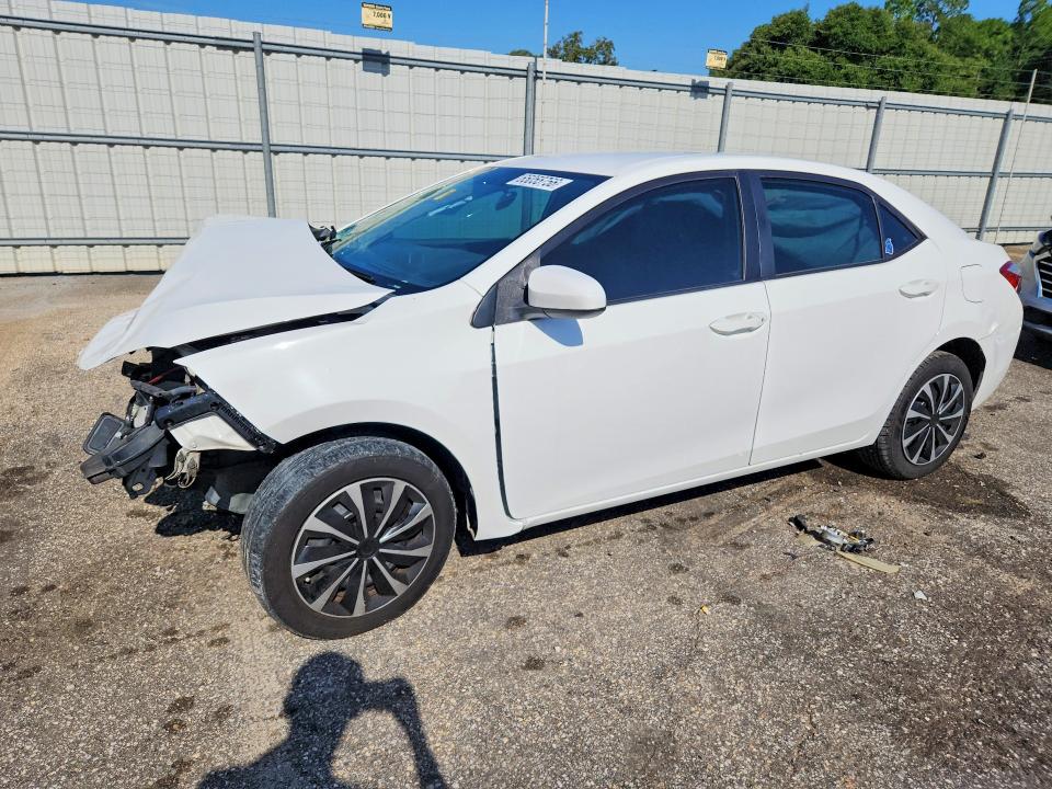 TOYOTA COROLLA 2016 with VIN 5YFBURHE5GP370278 - Photo from auction
