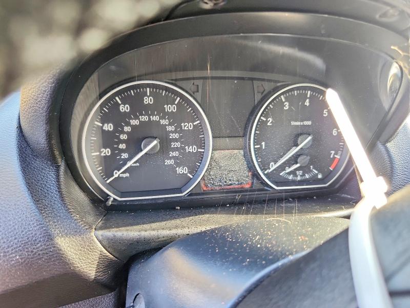 Photo 9 from auction – 2011 BMW 128 with VIN WBAUP7C51BVP21427