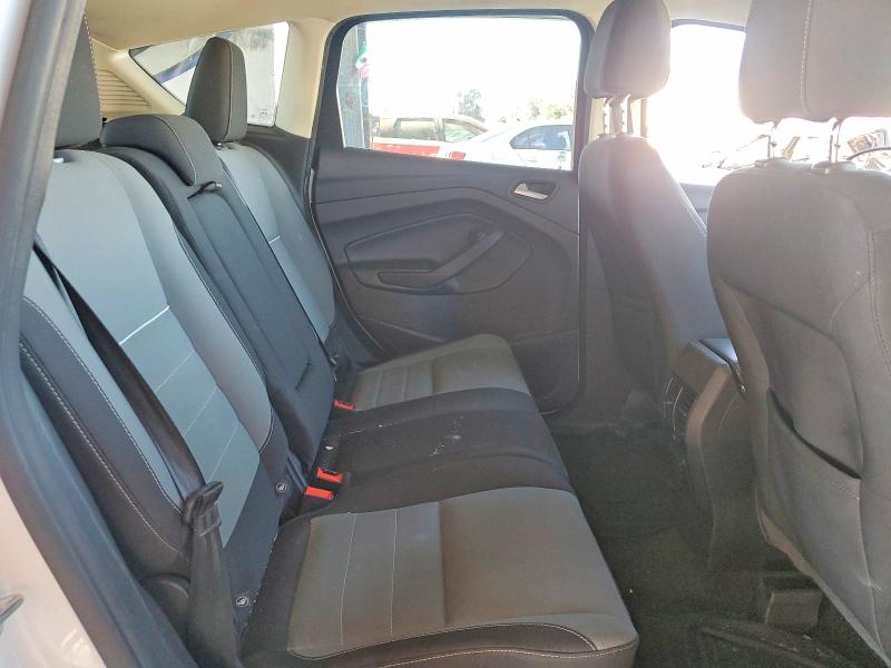 Photo 10 from auction – 2014 FORD C-MAX with VIN 1FADP5AU0EL512963
