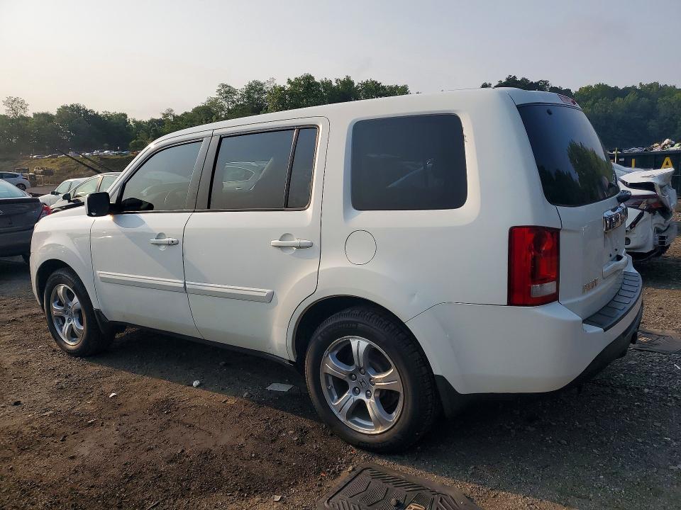 Photo 2 from auction – 2014 HONDA PILOT with VIN 5FNYF4H50EB028060