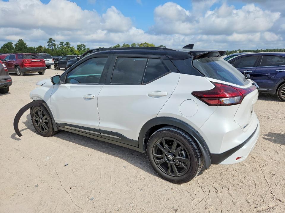 Photo 2 from auction – 2021 NISSAN KICKS with VIN 3N1CP5DV3ML526906