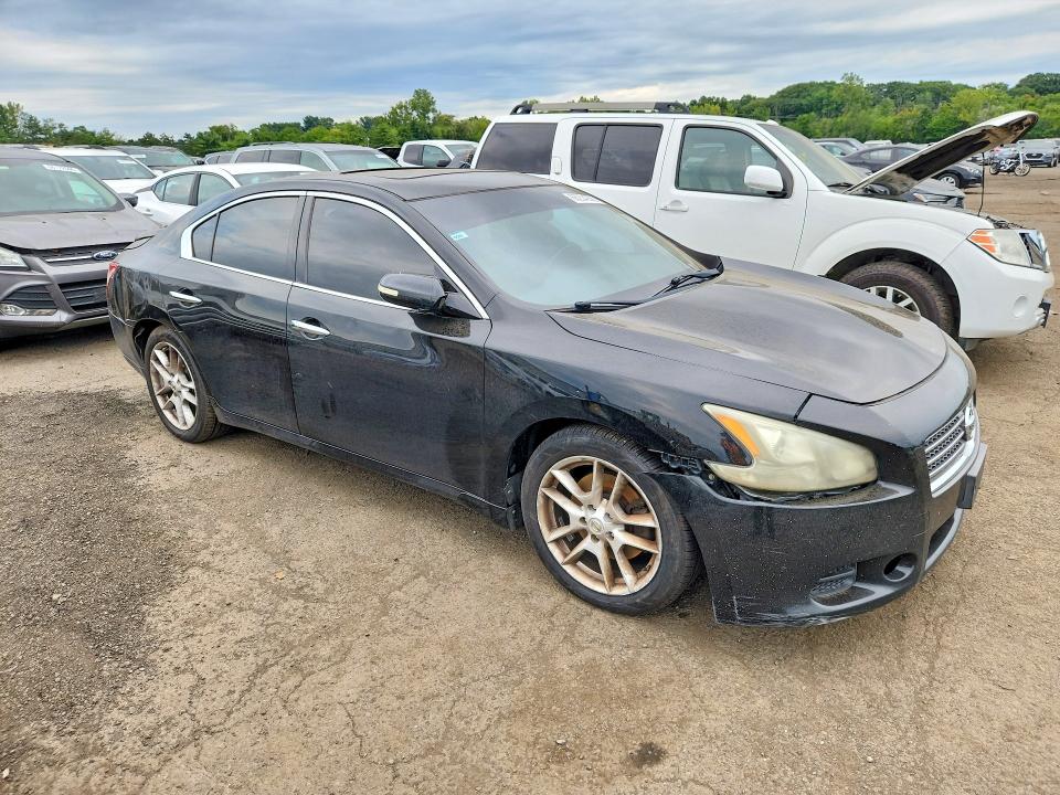 Photo 4 from auction – 2011 NISSAN MAXIMA with VIN 1N4AA5AP5BC851728