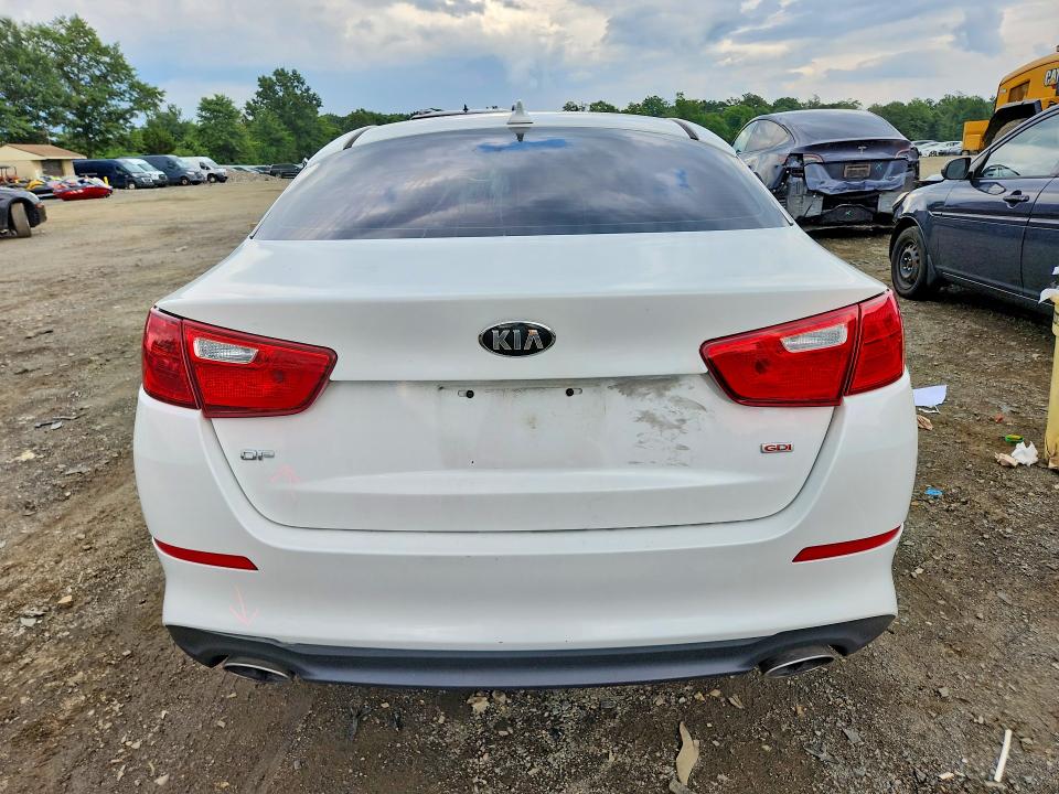 Photo 6 from auction – 2015 KIA OPTIMA with VIN KNAGM4A76F5545019