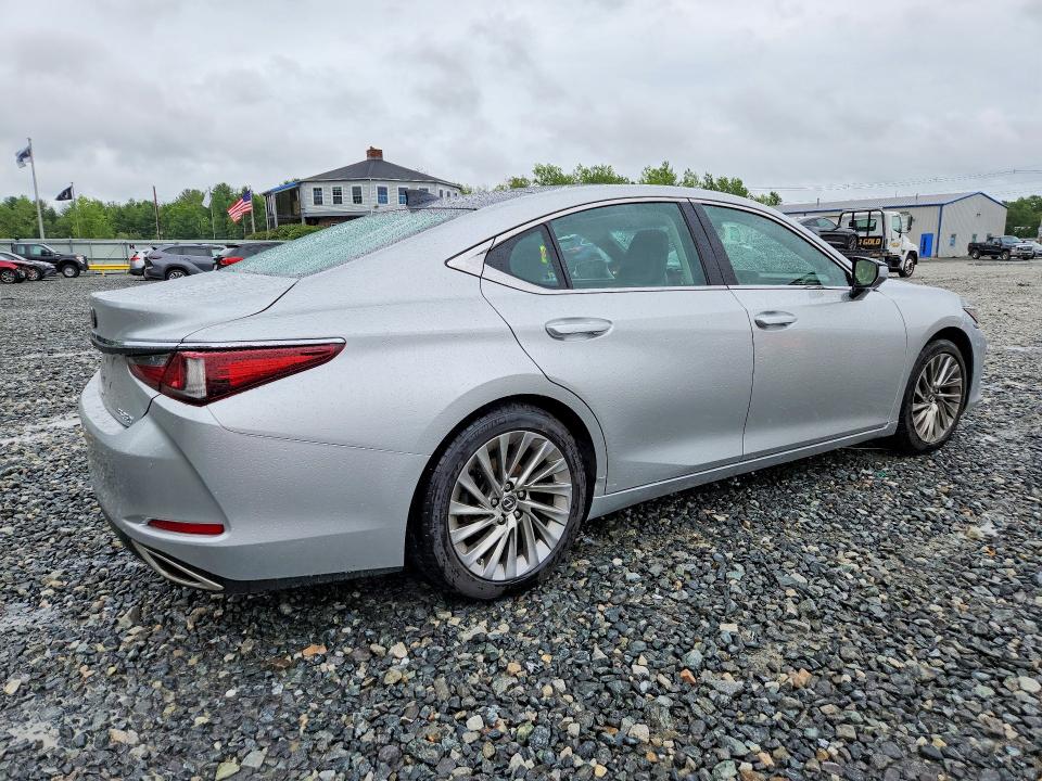 Photo 3 from auction – 2019 LEXUS ES with VIN 58ABZ1B15KU018391