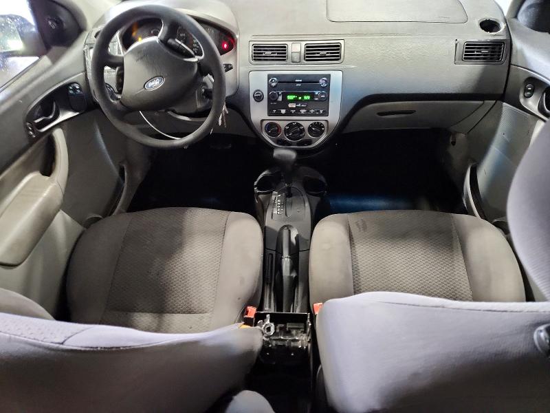Foto 8 de la subasta – 2007 FORD FOCUS con VIN 1FAHP31N97W212371