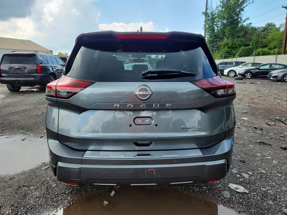 Photo 6 from auction – 2024 NISSAN ROGUE with VIN 5N1BT3CB1RC735365