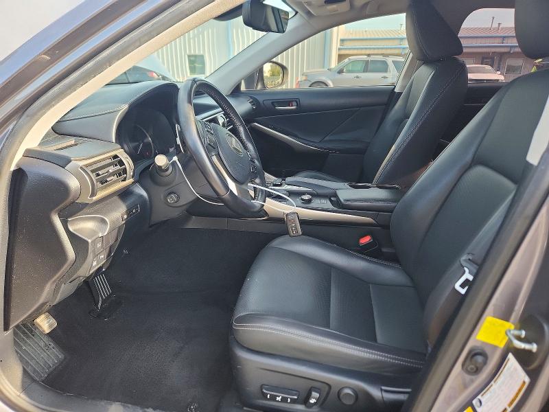 Photo 7 from auction – 2018 LEXUS IS with VIN JTHBA1D21J5068642