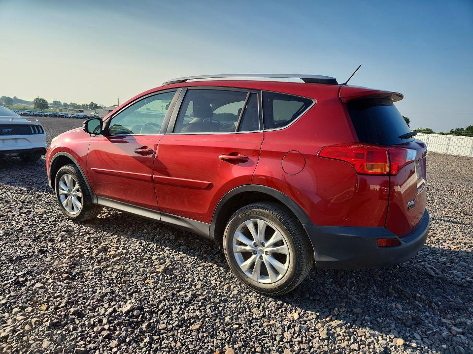 Photo 2 from auction – 2014 TOYOTA RAV4 with VIN JTMYFREV4EJ008551